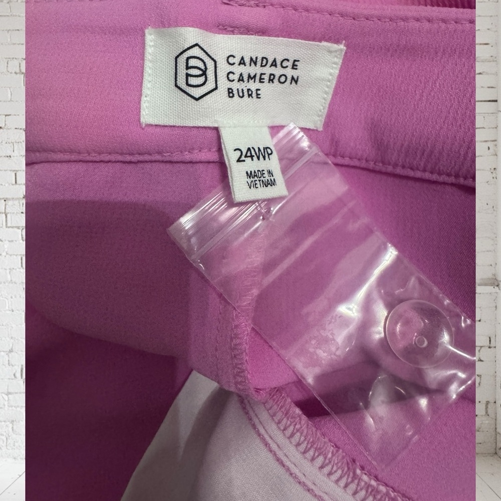 Candace Cameron Bure Darted Straight Pants 24WP NWT | Sleek Curve‑Friendly Fit - Picture 5 of 6